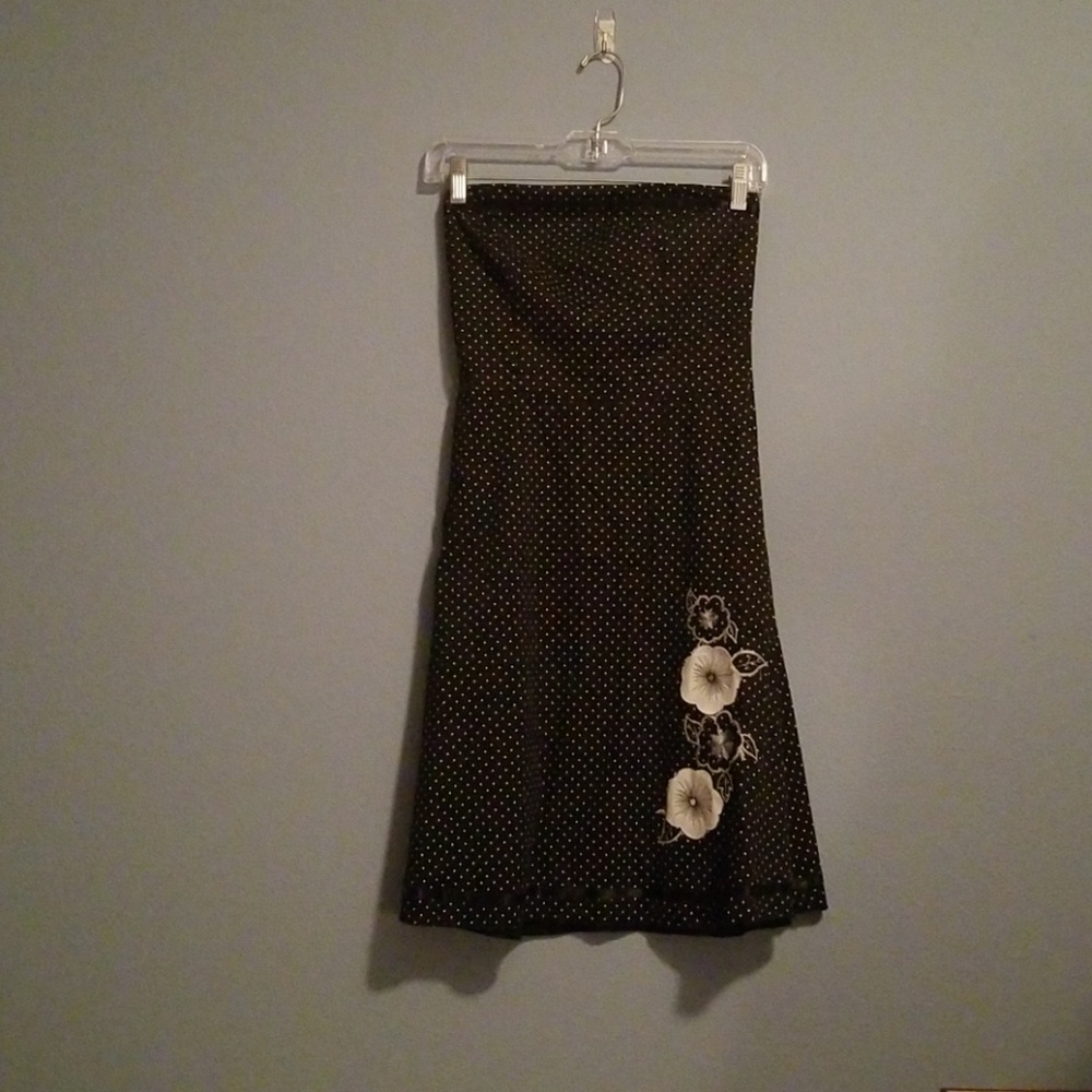 Strapless, black & white polka dot dress